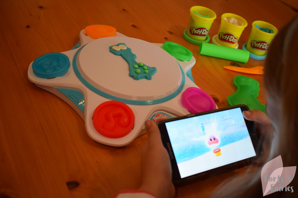 Play-Doh Touch Shape To Life Studio 7 - Forts and Fairies