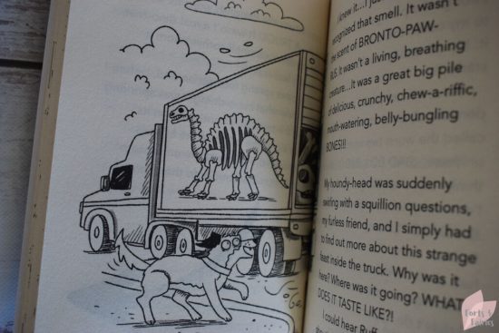 Dog Diaries: Dinosaur Disaster! 